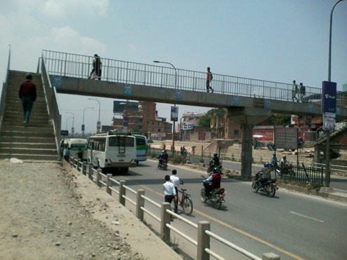 Overhead bridge