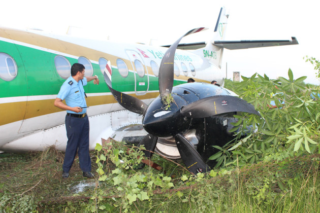 Yeti Airlines aircraft overshoots the runway of Bhairahawa Airpo